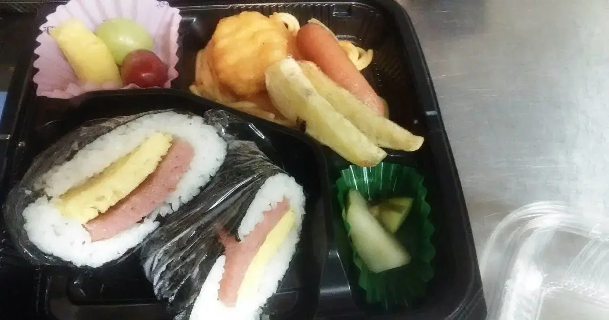 Ocean Villa Tin Gala