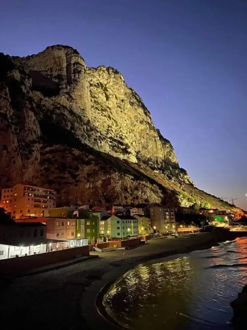 The Caleta Hotel Self-Catering Apartments