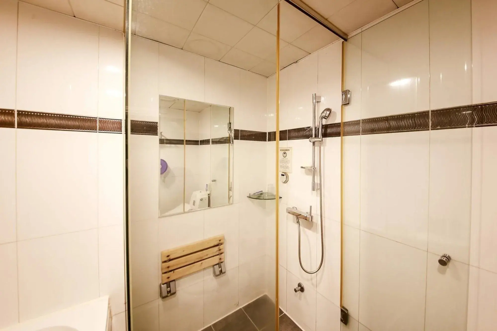 Business Hotel