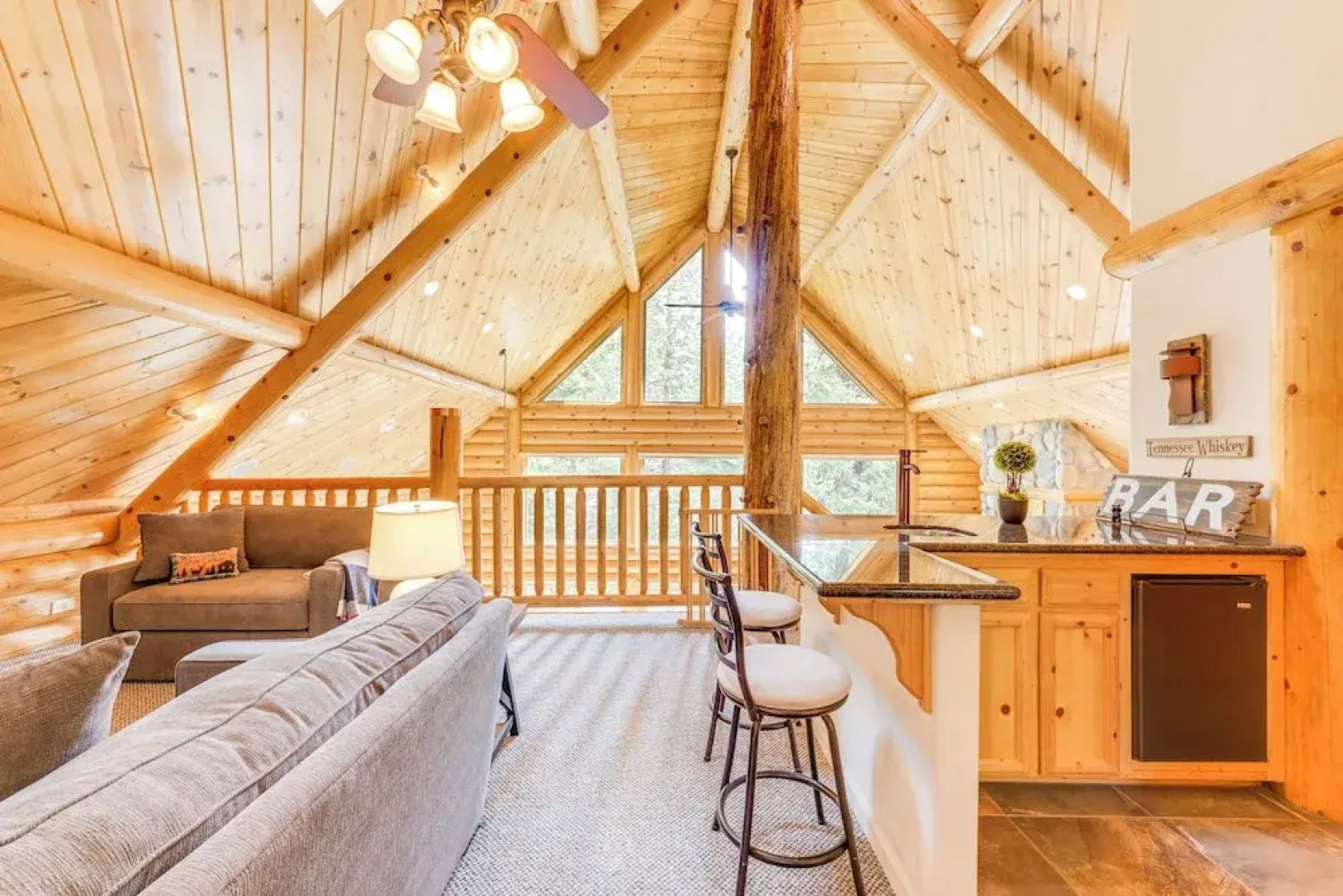 Mountain Cabin w/ Hot Tub: 4 Mi to Shaver Lake!