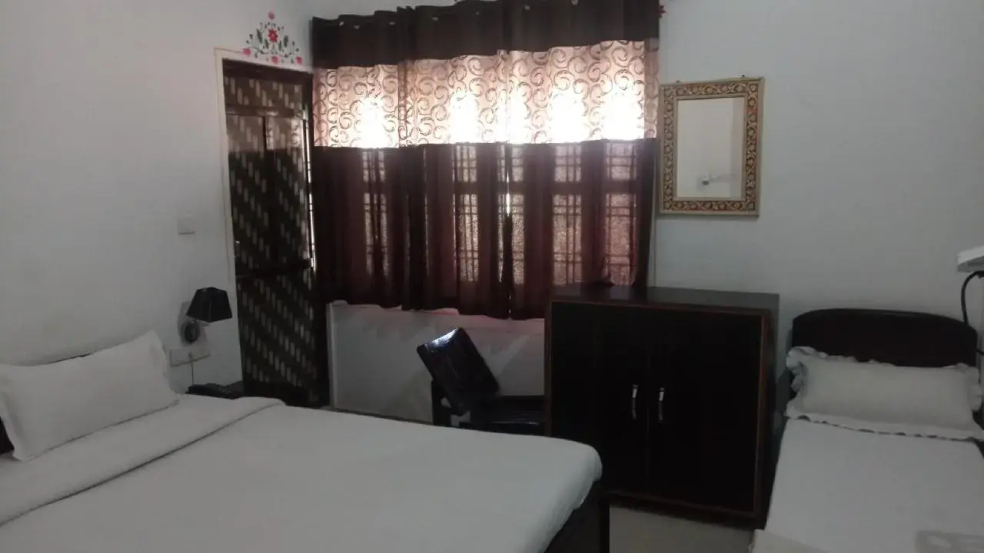 The Royal Lake View Villa