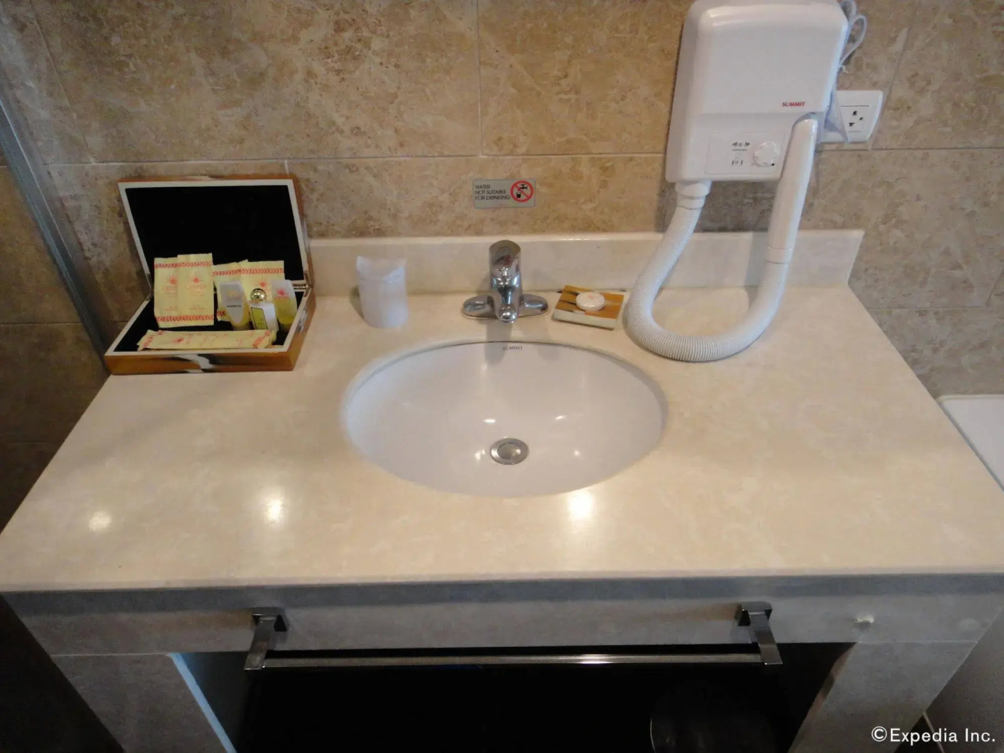 Sunlight Guest Hotel