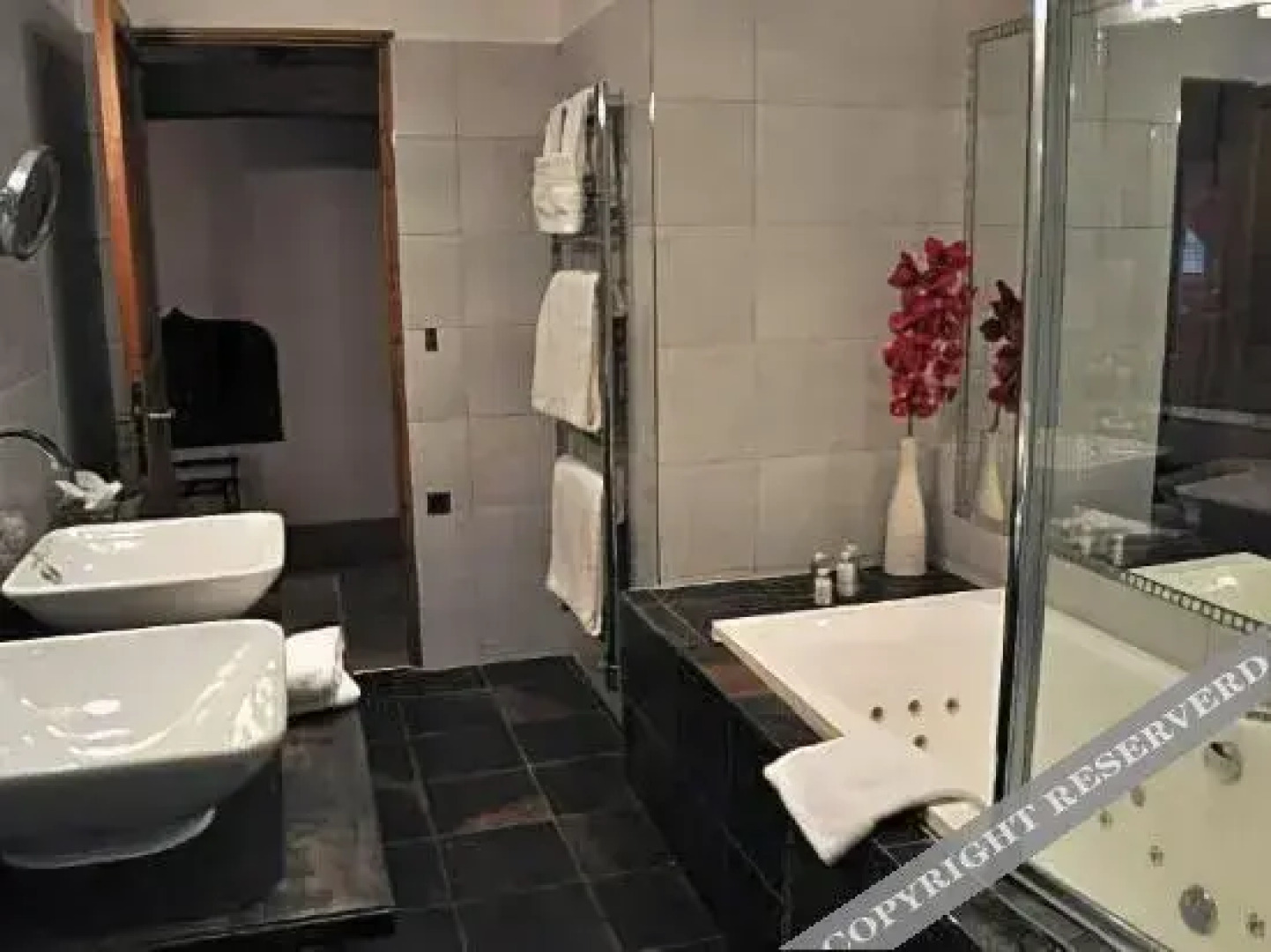 Abbaye De La Bussiere