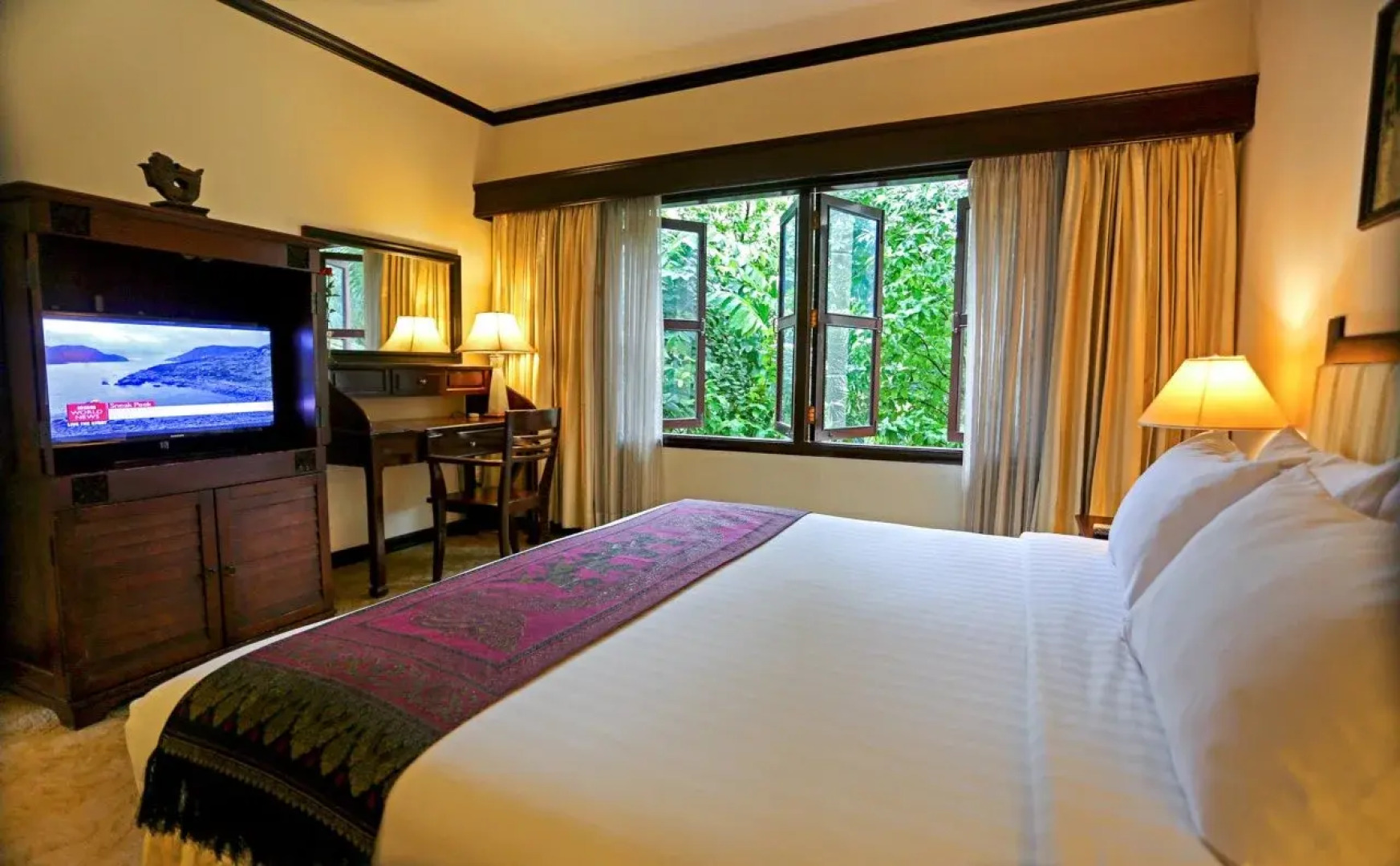 Grand Sunset Angkor Hotel