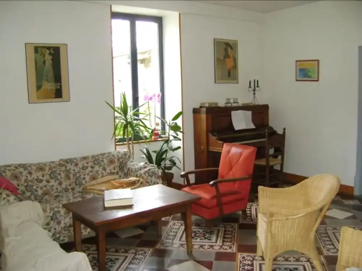 Gite La Tour de Giry