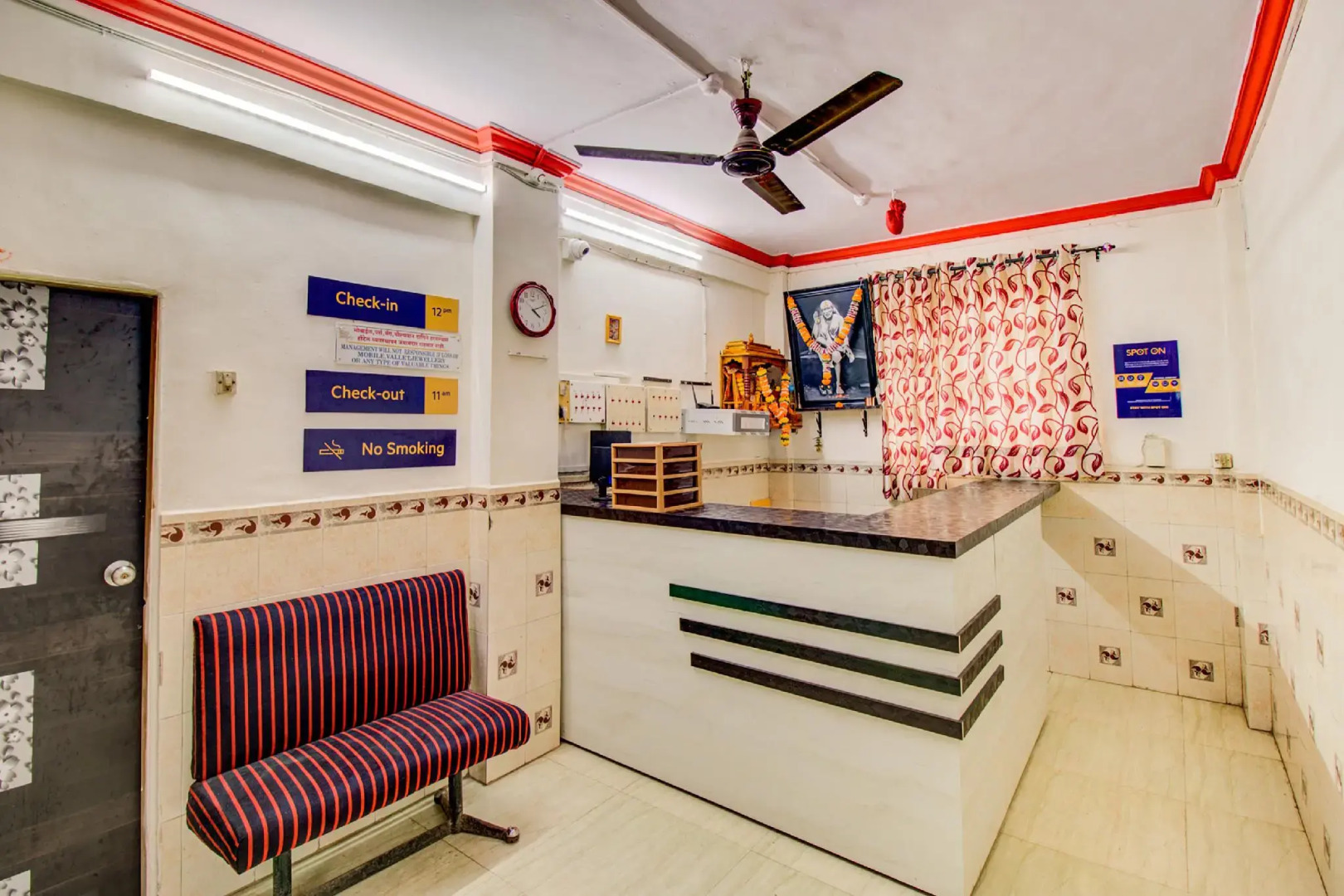 SPOT ON 62891 Viraj Lodging & Boarding