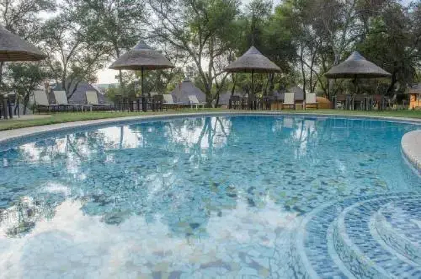 Cradle Moon Lakeside Game Lodge