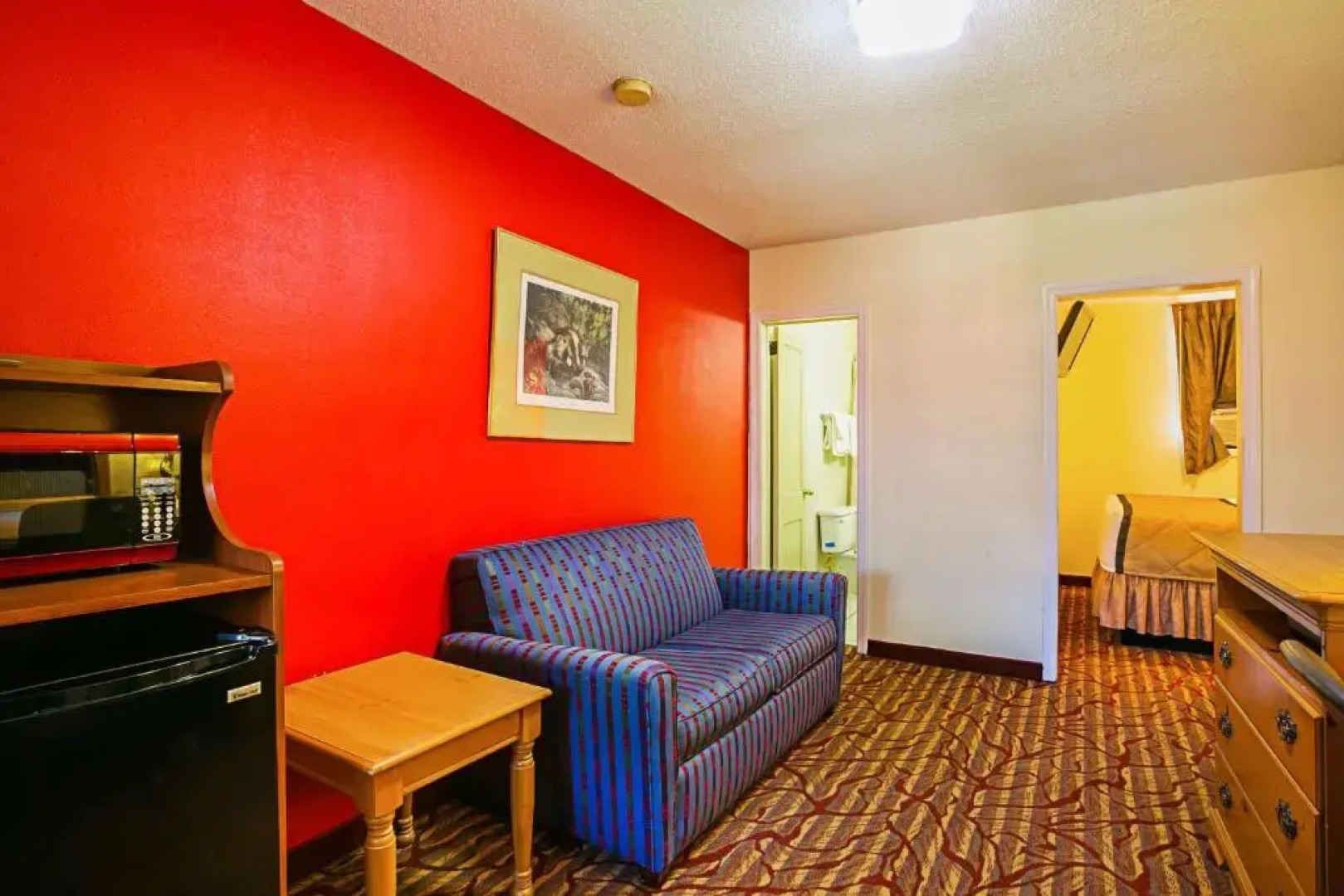 Americas Best Value Inn & Suites