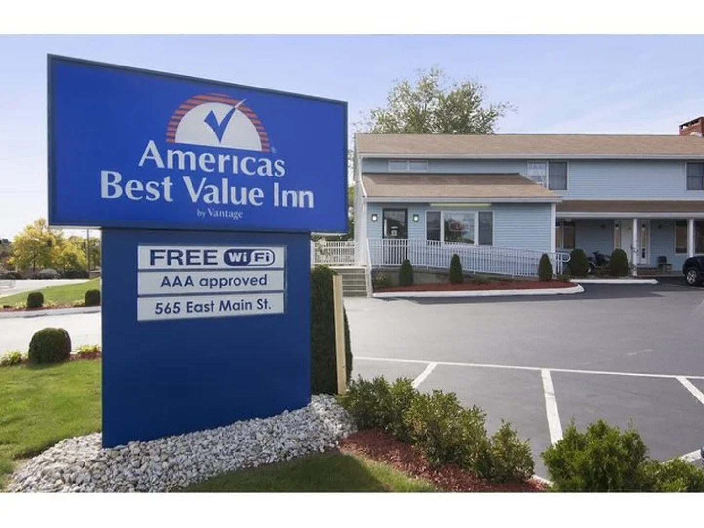 Americas Best Value Inn - Branford