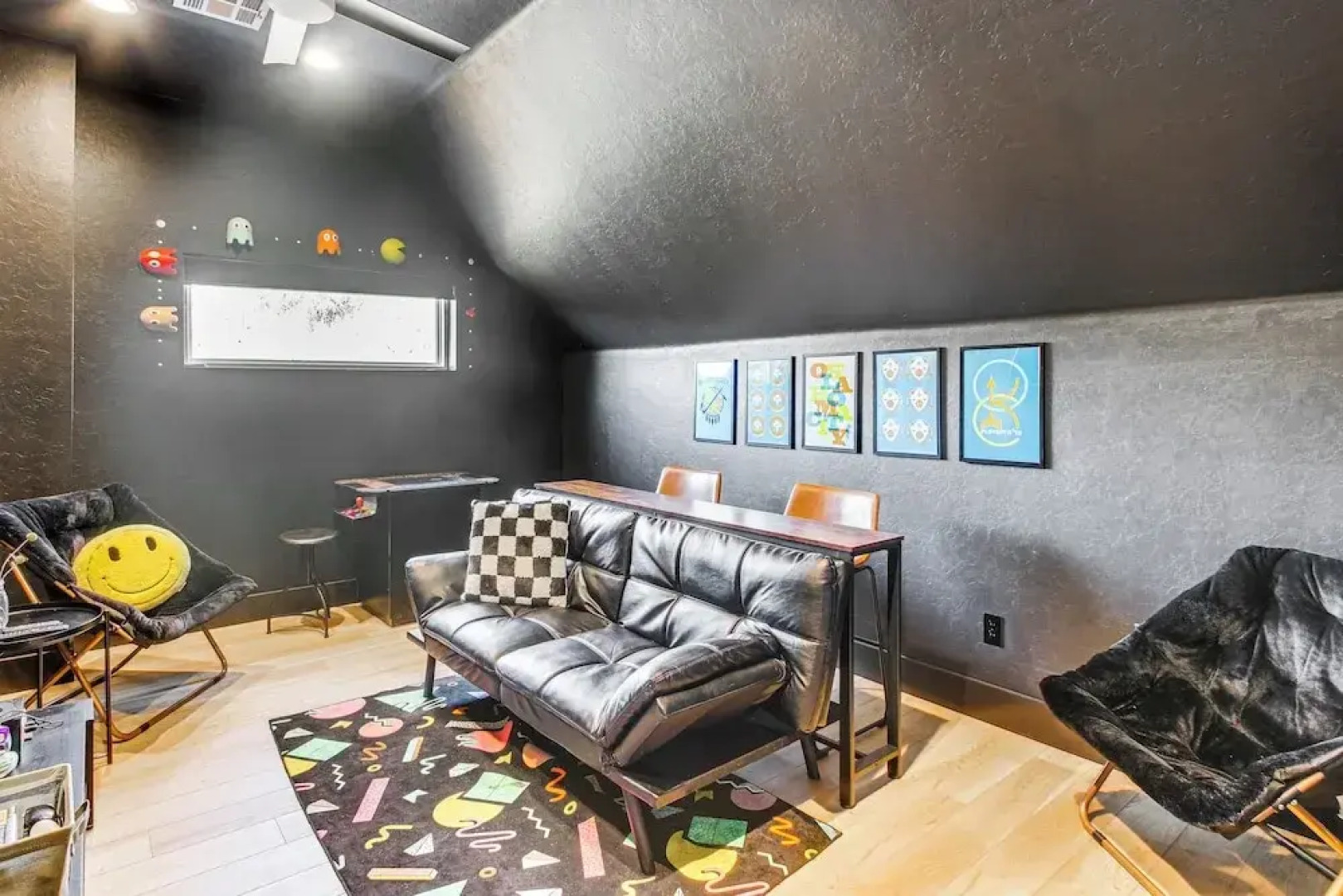 Walk to Lake: Home w/ Game Room in Medicine Park!