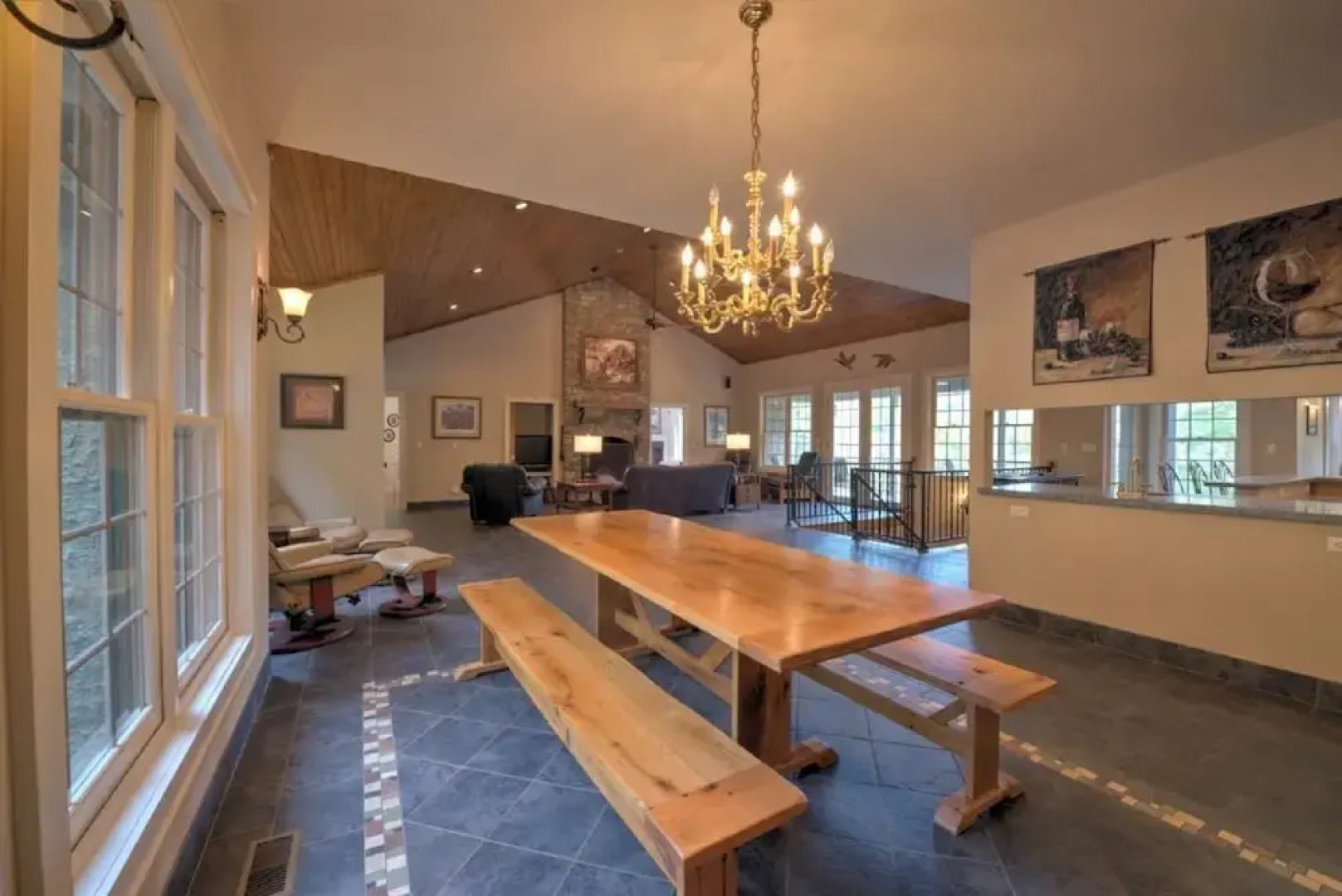 Lake Serenity - 6 Br Home