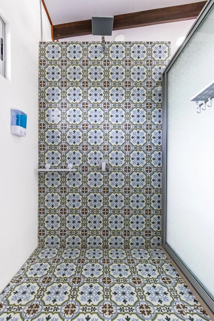 The Babylon Suite Tortuguero