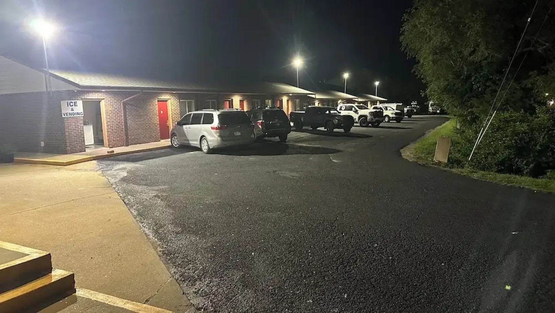 Economy Inn