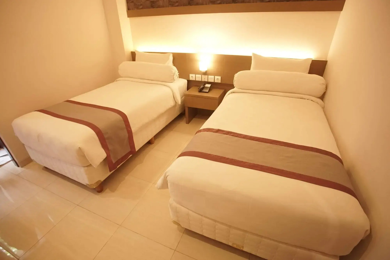 Viva Hotel Kediri, Azana Hotels Collection