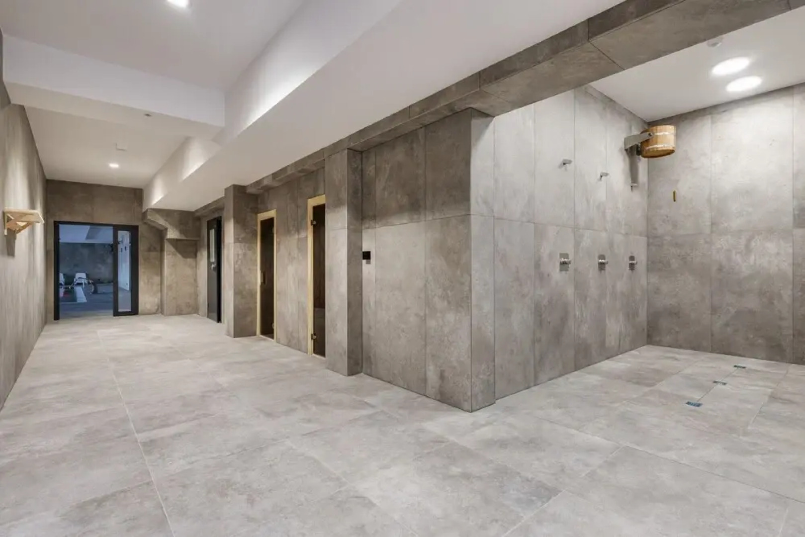 Pet-friendly Spadochroniarzy by Renters