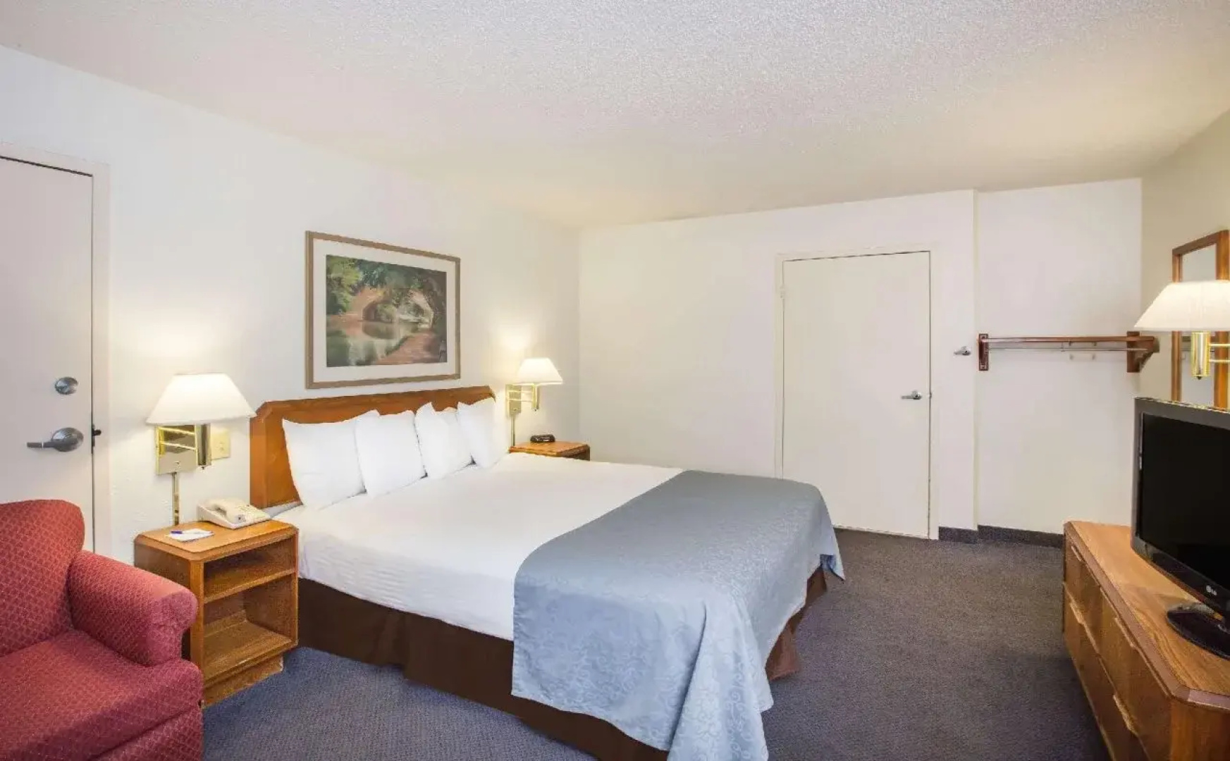Baymont Inn & Suites Wilmington