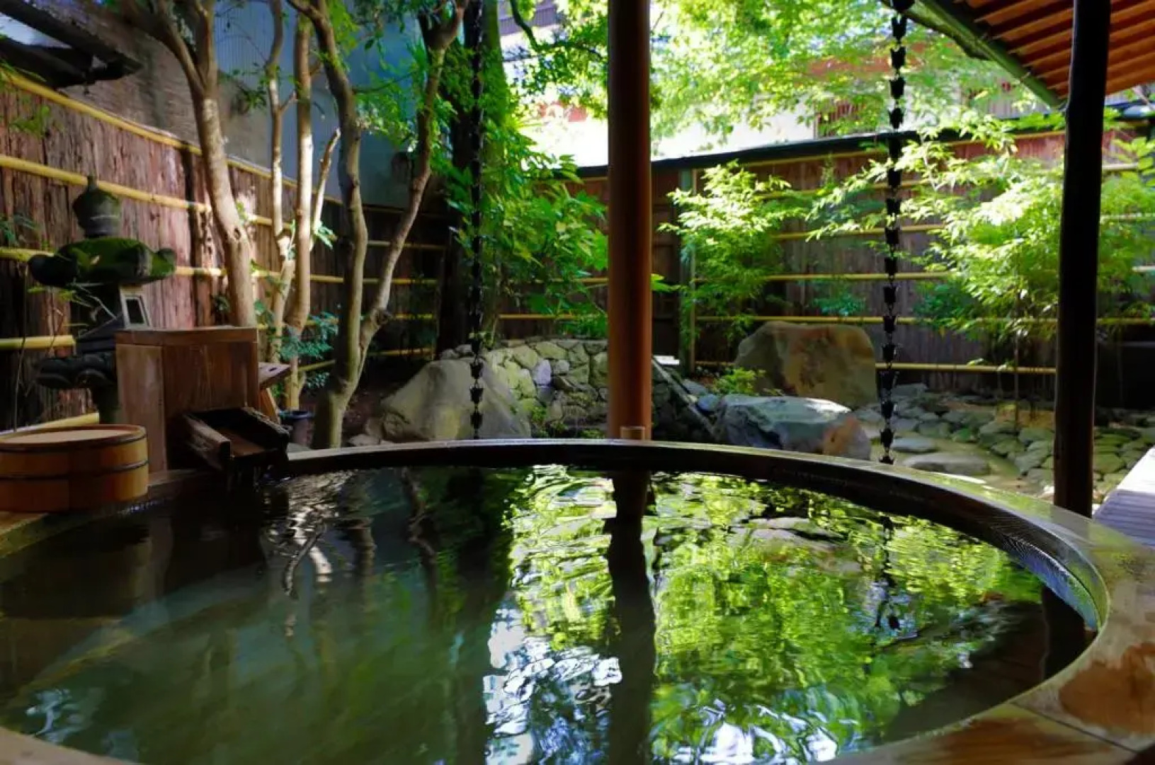 sakahijiri・gyokushoen