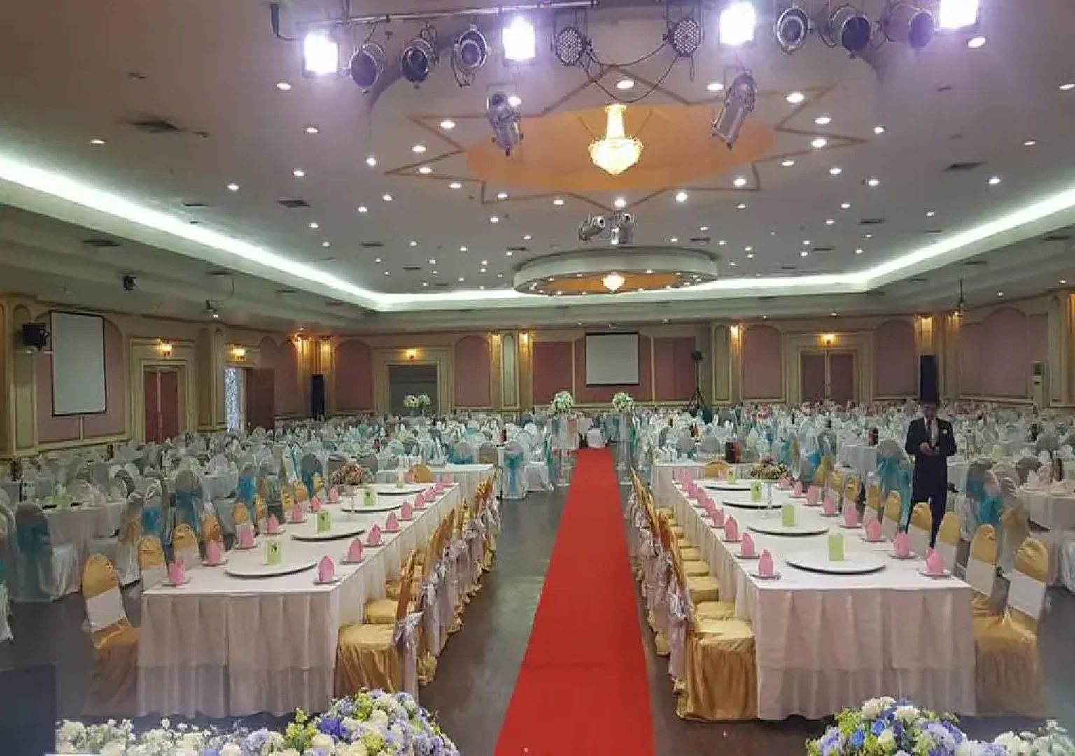JP Emerald Hotel