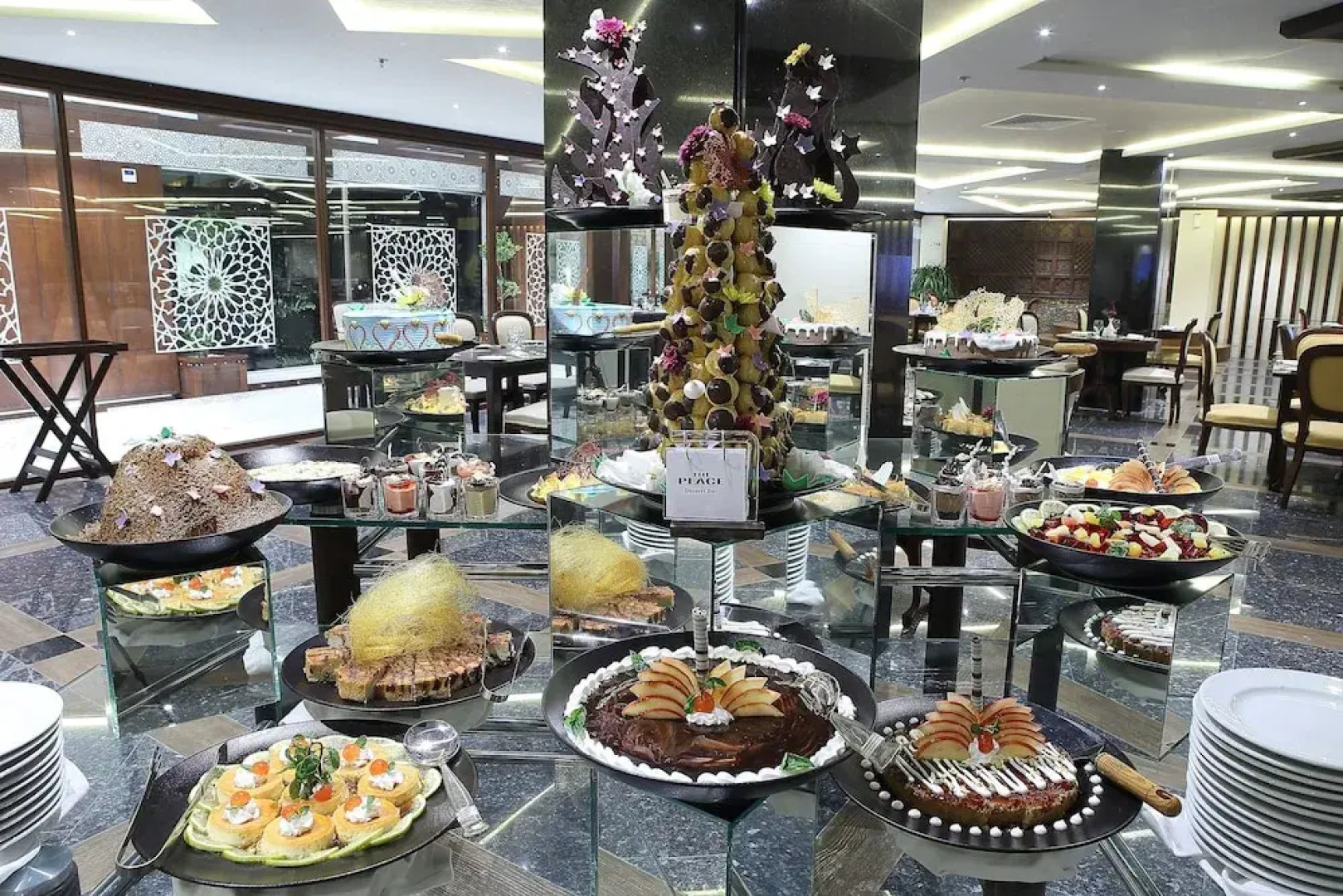 Defence Raya Golf & Country Club