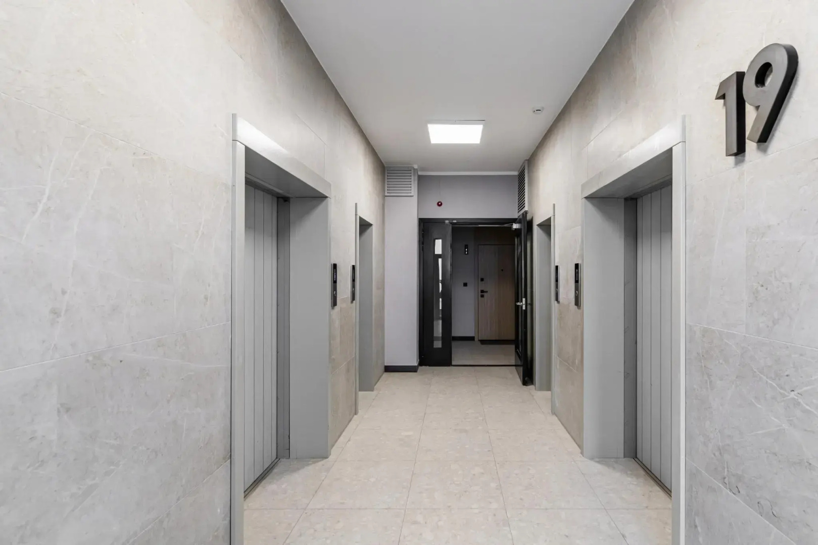 Апартаменты на улице Алексея Козина 9