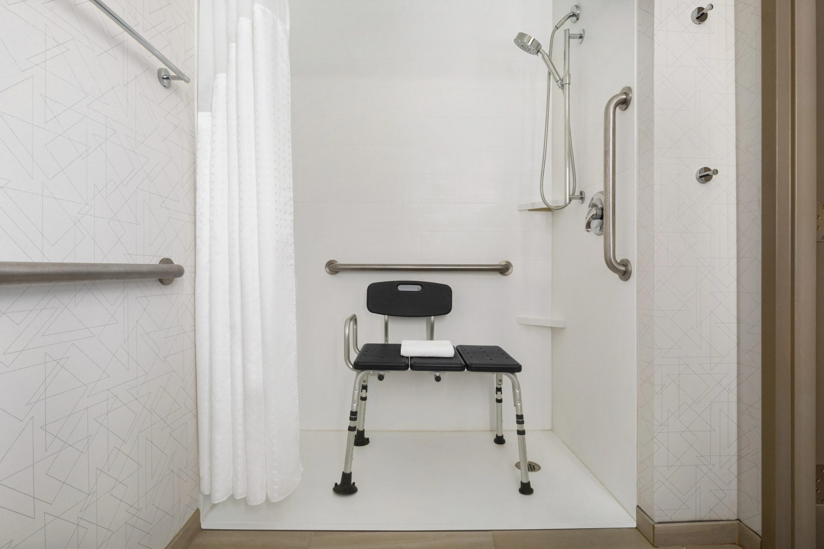 Holiday Inn Express & Suites Greenville - Downtown by IHG