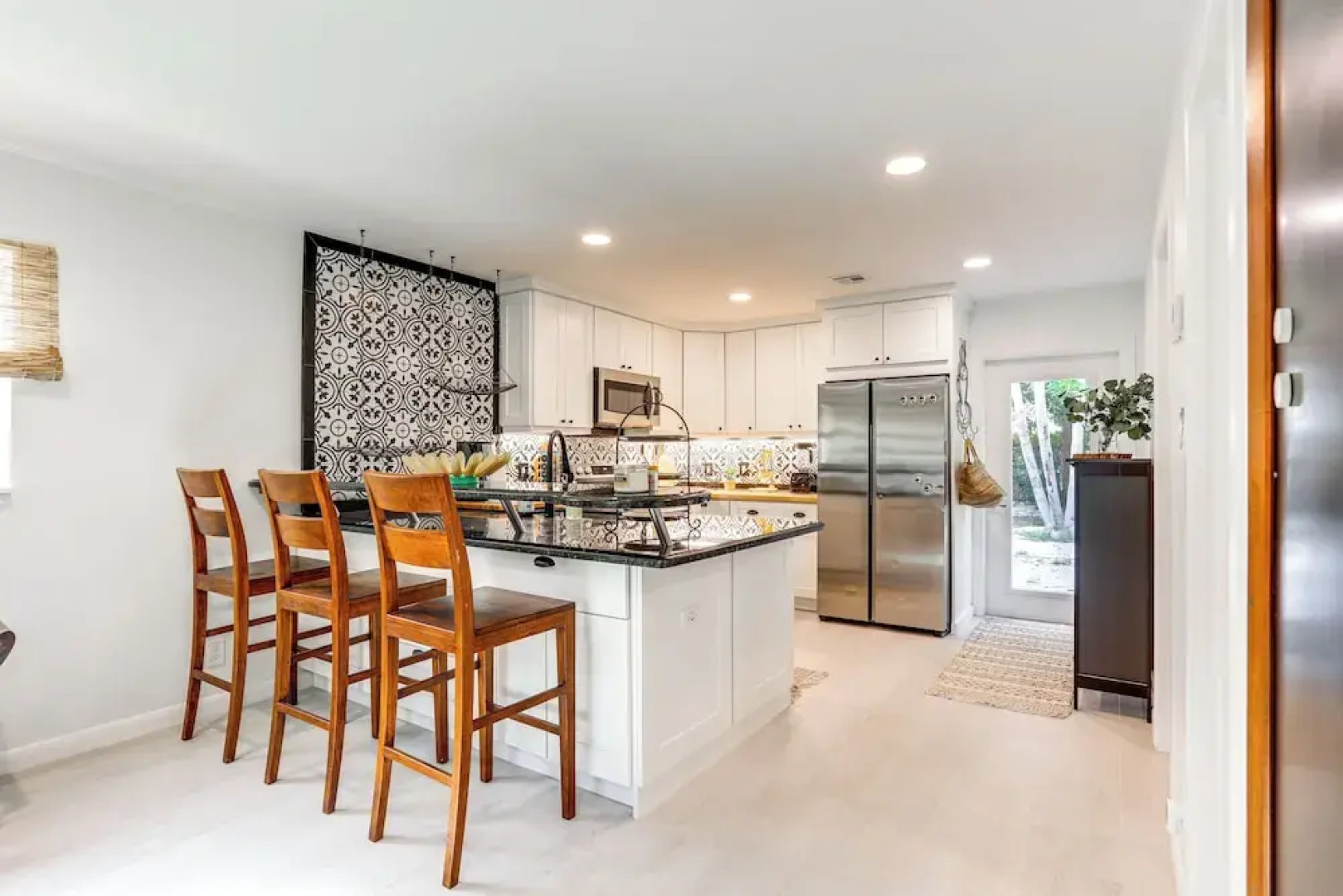 Vibrant North Palm Beach Home ~ 2 Mi to Beach!