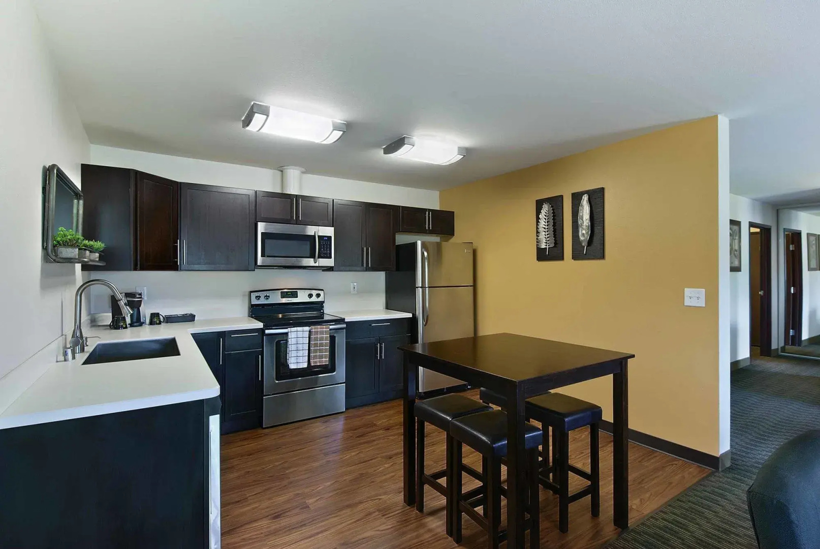 Oxford Suites Yakima