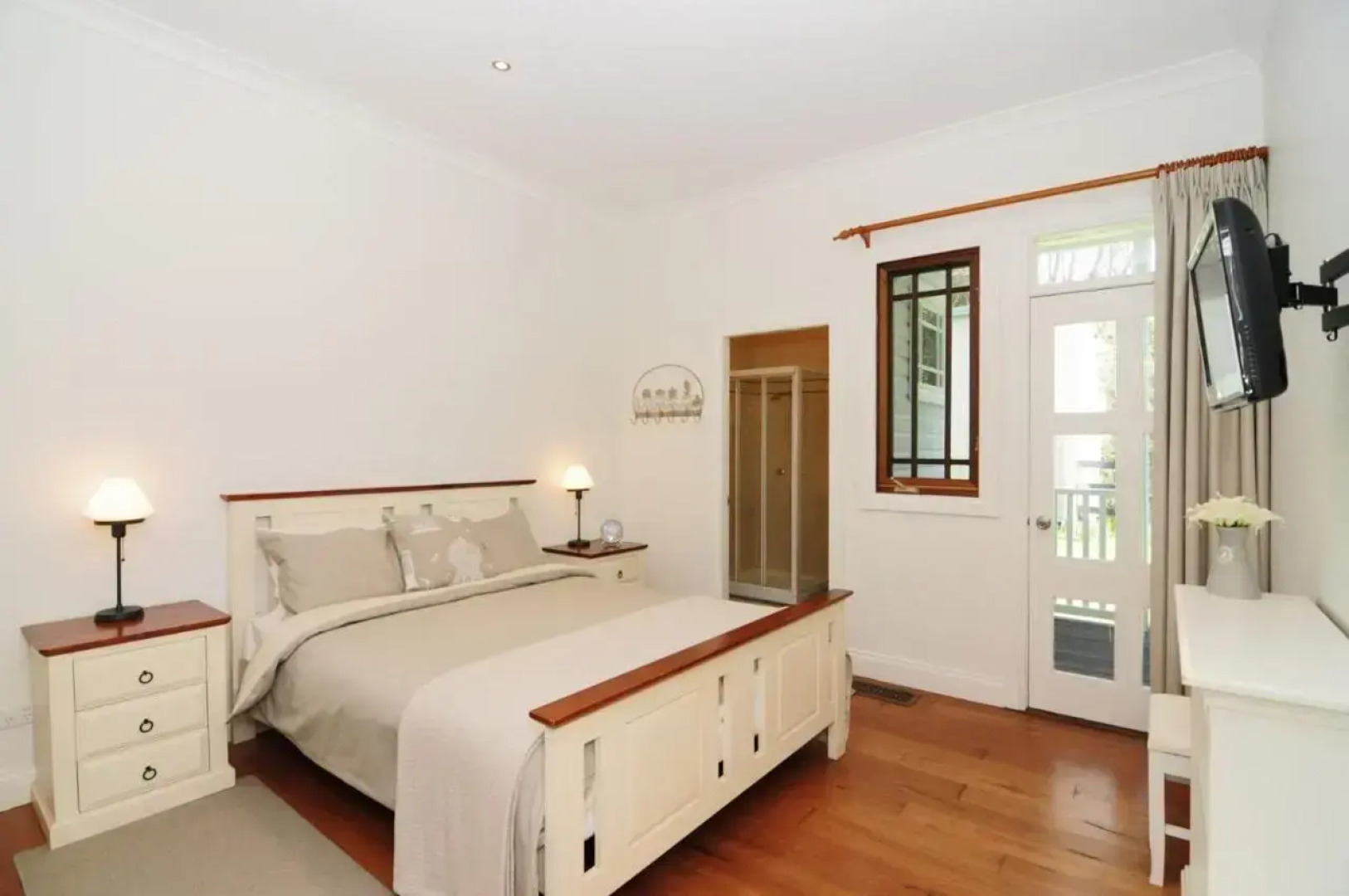 Rivermist - Luxury 6 bedrooms & 6 bathrooms!