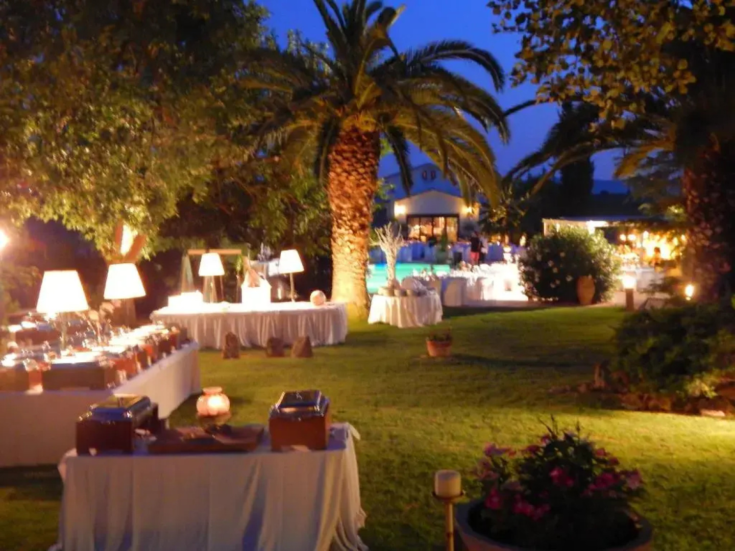 Villa Vravrona Tower & Suites