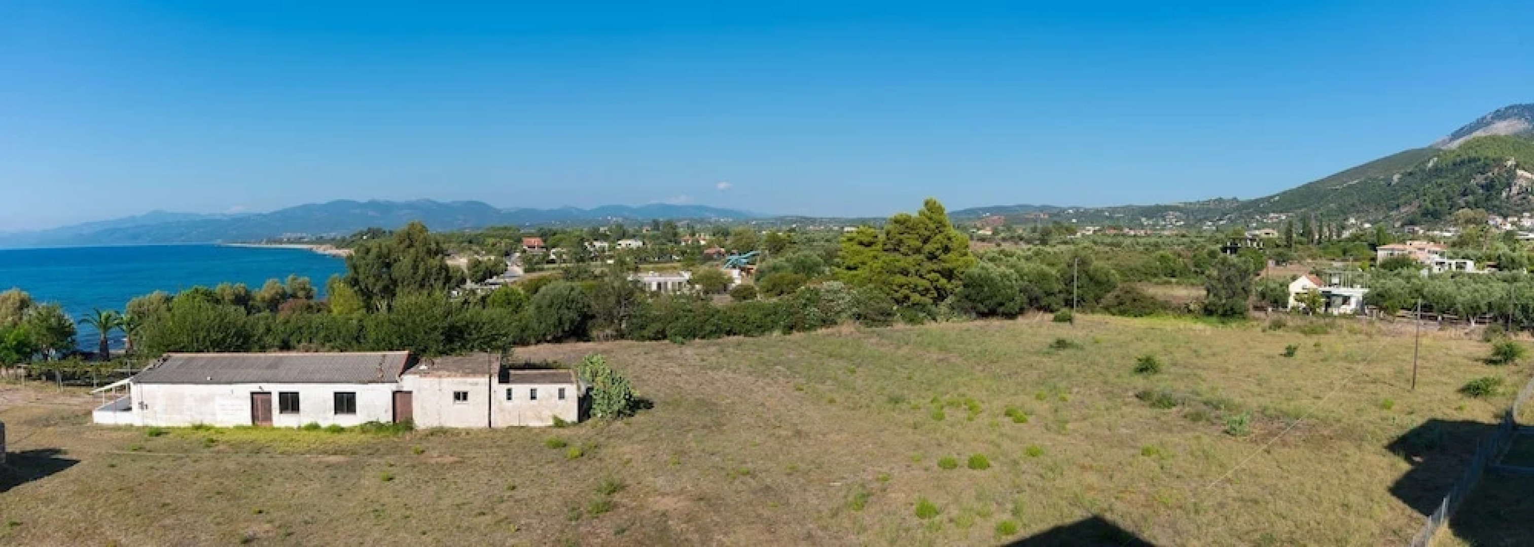 Kyparissia sea view apartment