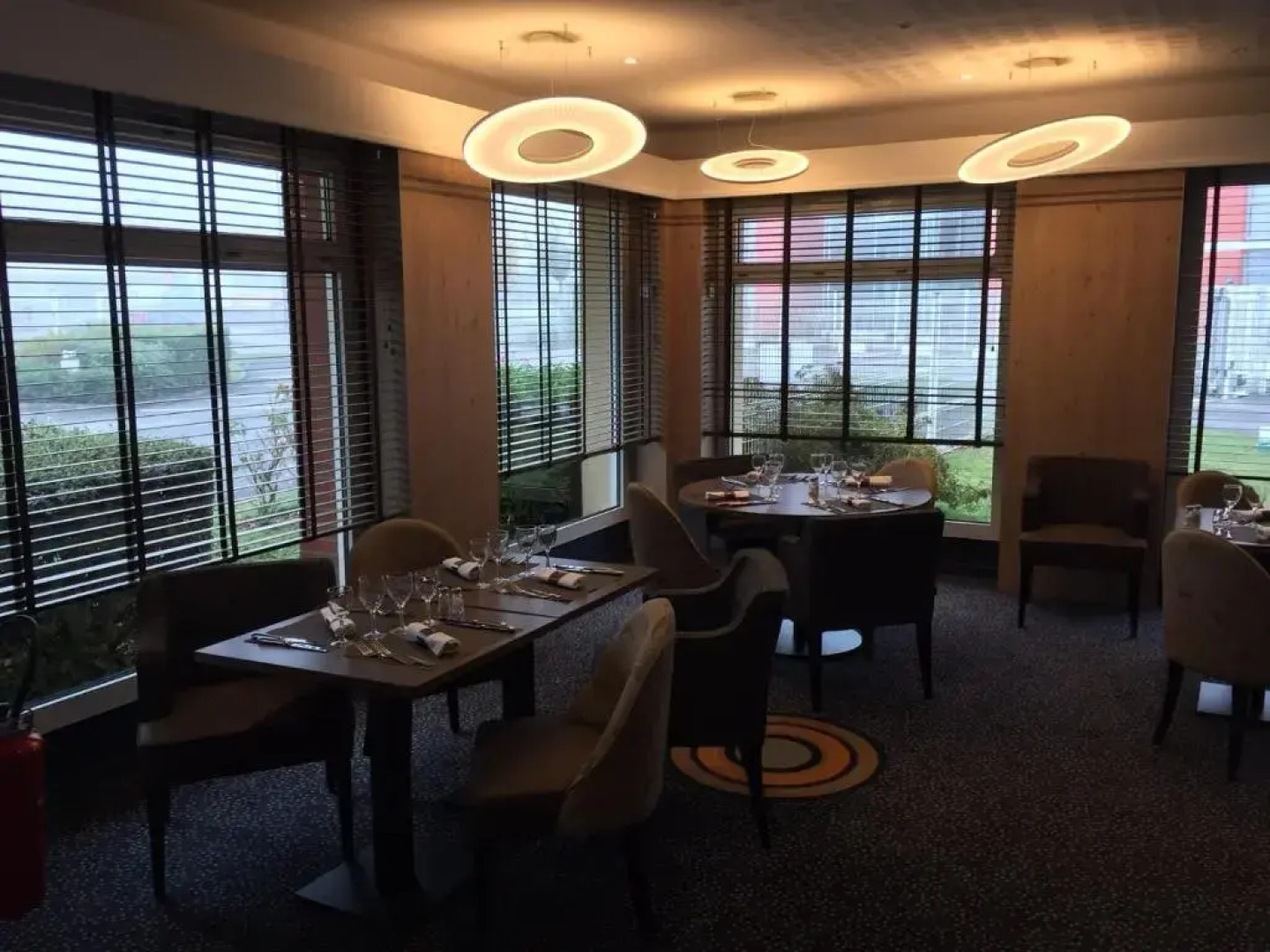 Hostellerie Saint Vincent Beauvais Aéroport