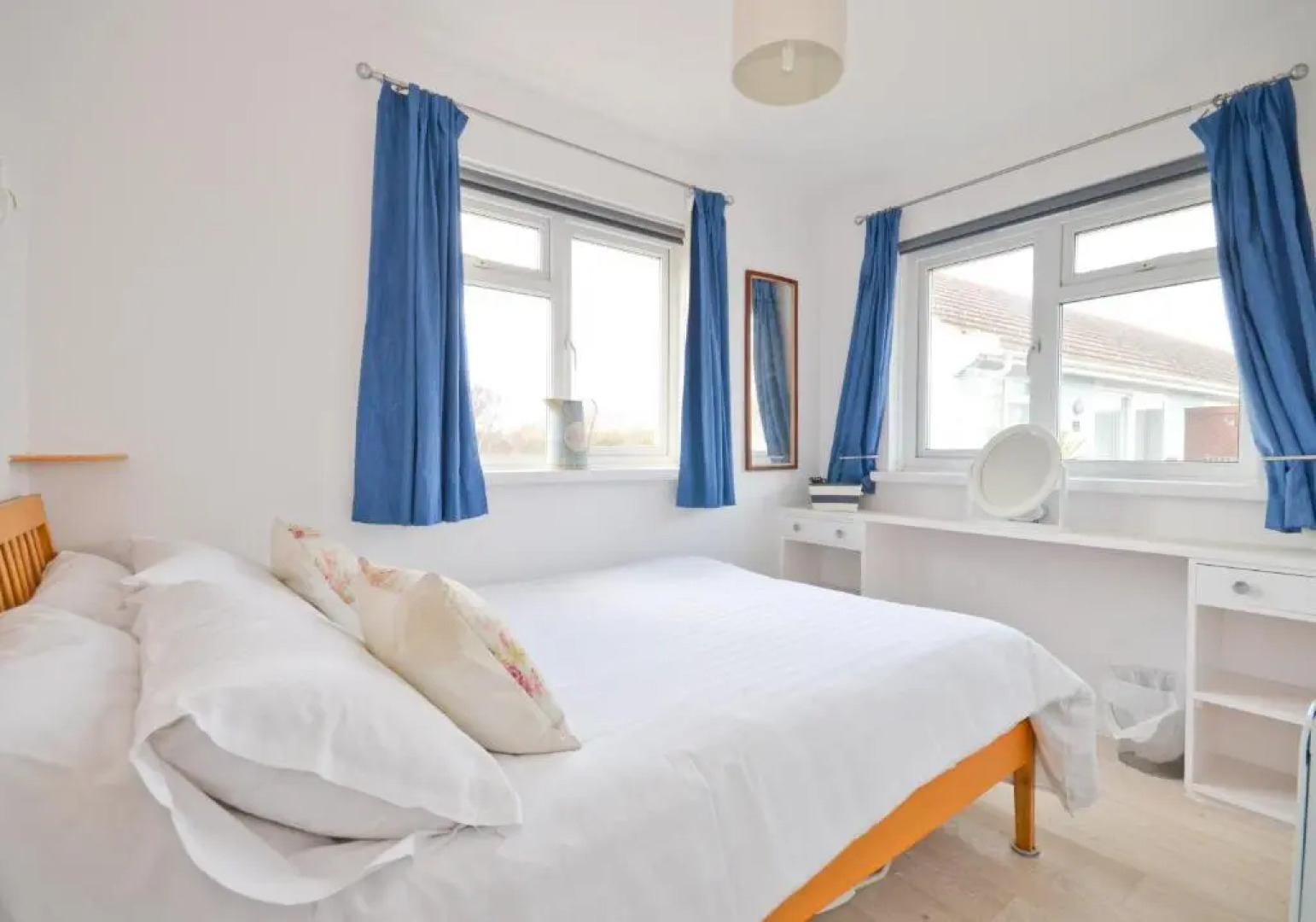 Lobster Pot, 66 Salterns Beach Bungalows, Seaview