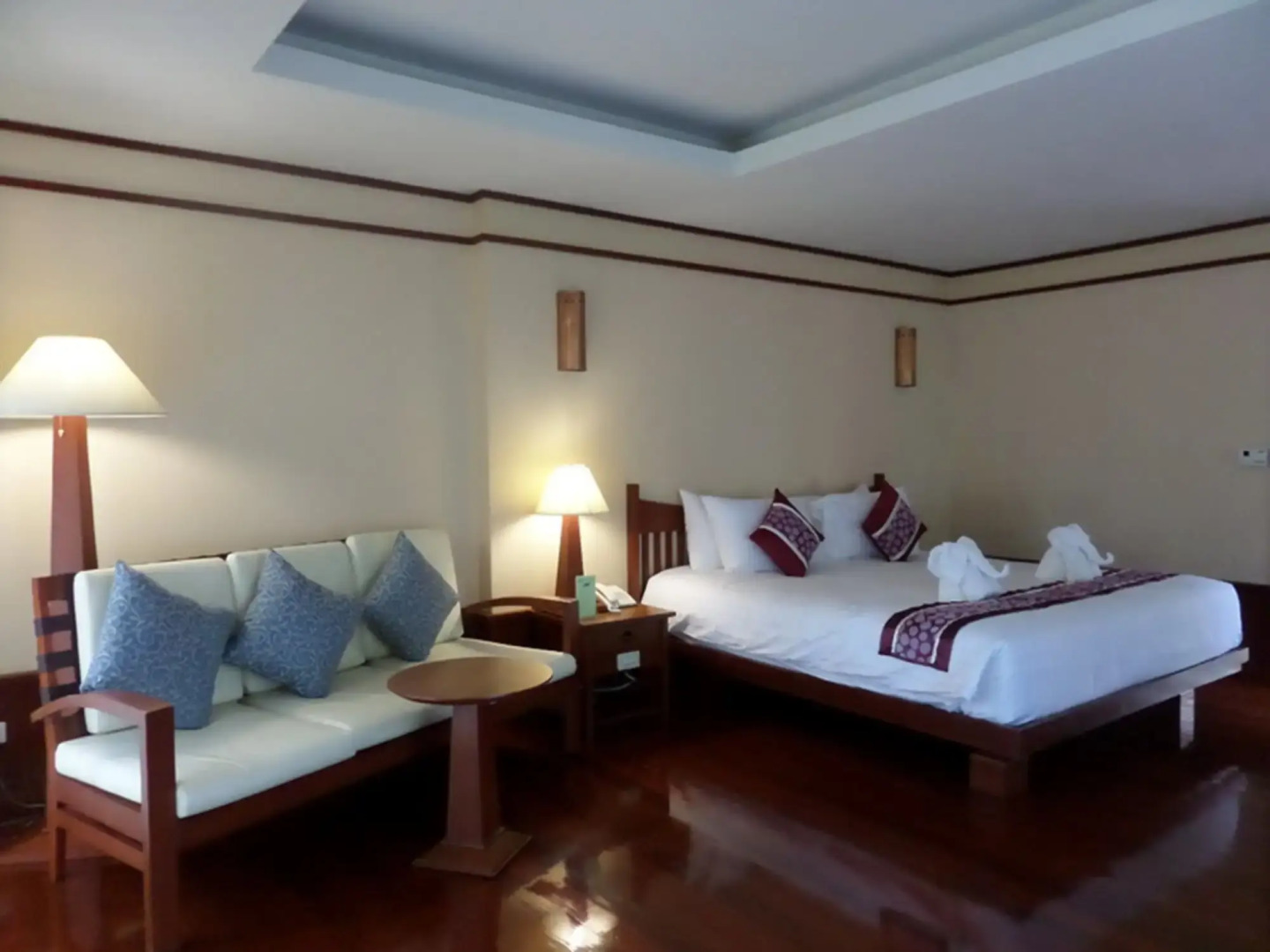 Sappraiwan Elephant Resort & Sanctuary