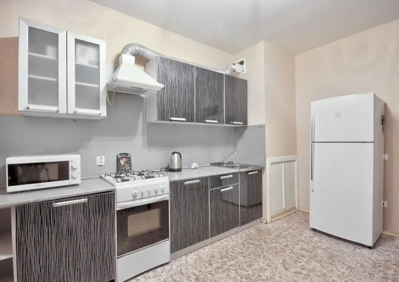 Апартаменты на улице Молодёжная 4