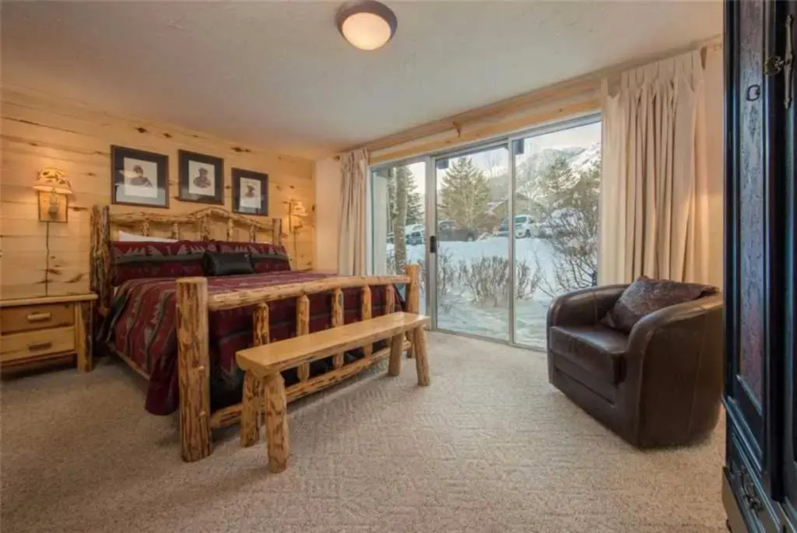 JHRL - Four Seasons II #3 - Perfect mountain getaway