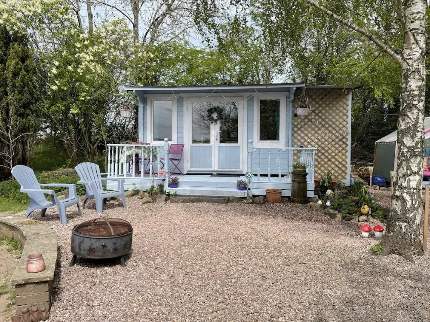 Woodlands Lodge - Come and Enjoy the Good Life