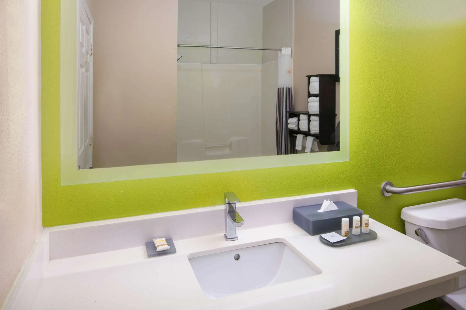 La Quinta Inn by Wyndham Calhoun South I-75