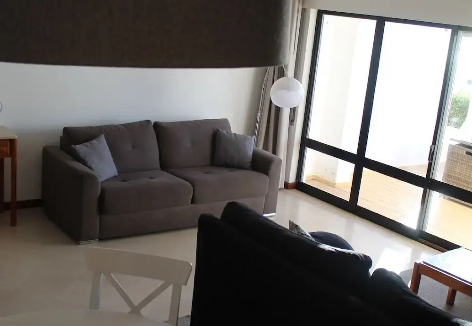 Luxury Villa Gaivota with 2 Balconies