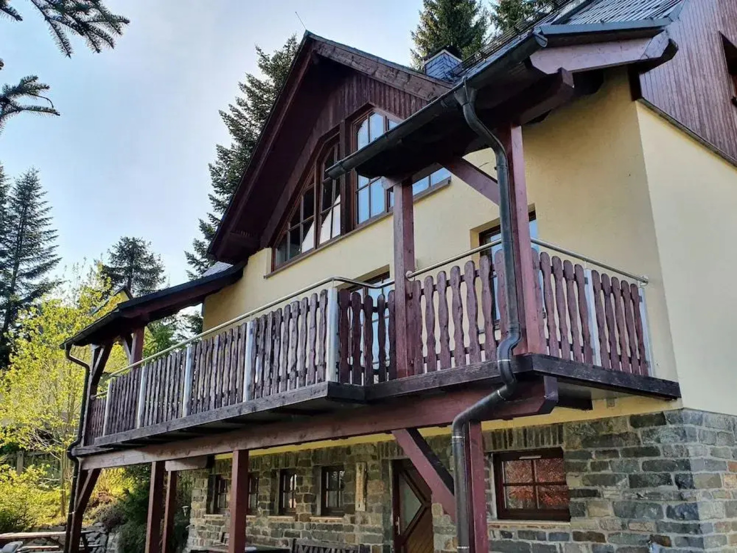 Ferienhaus-Bergtraum-Ferienwohnung-Fanni