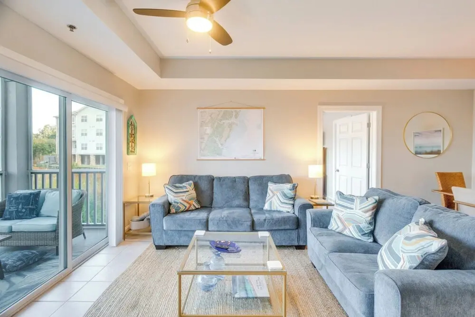 Darien Condo w/ Boat Dock Access: Walk to Downtown