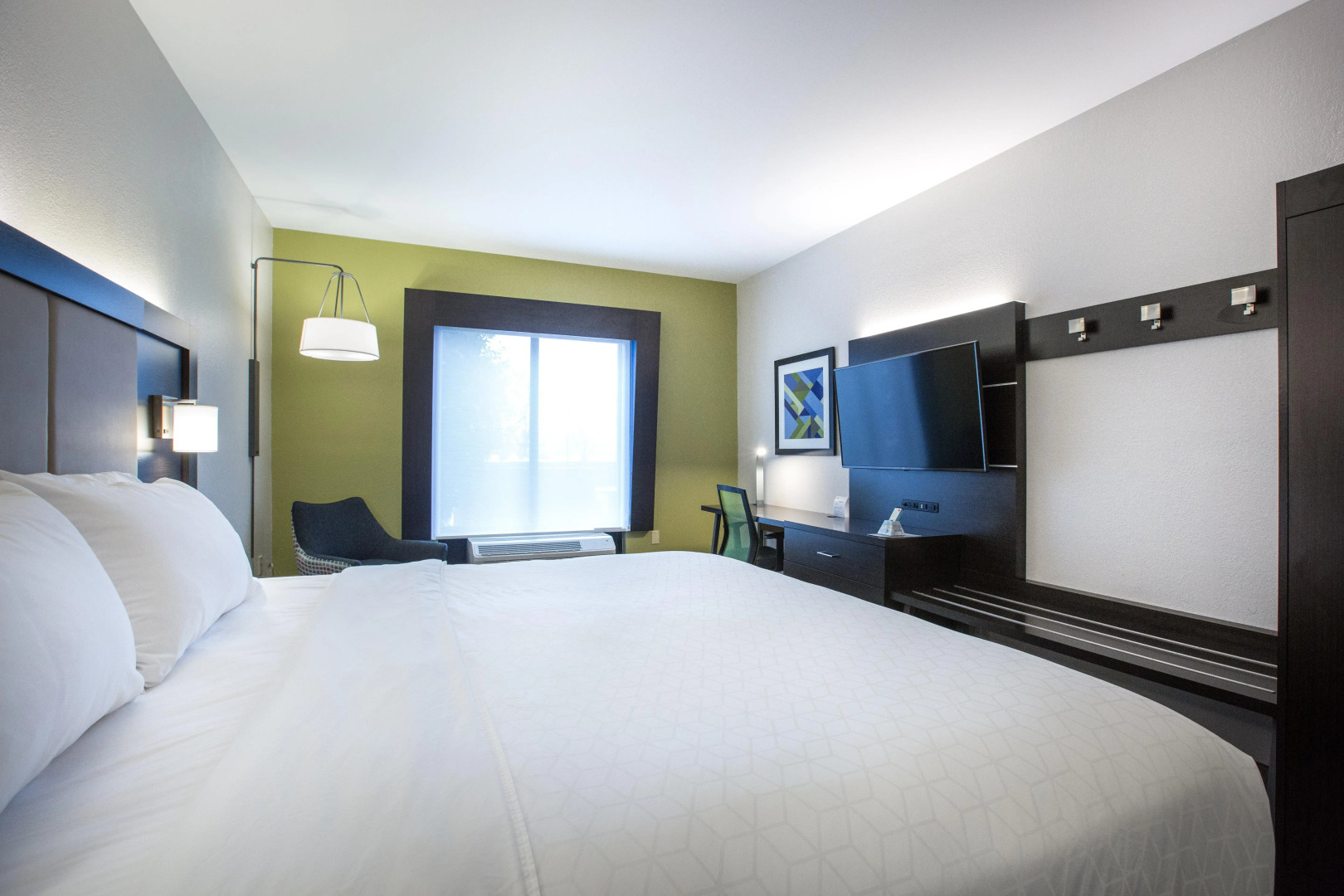 Holiday Inn Express Hotel & Suites Tupelo by IHG