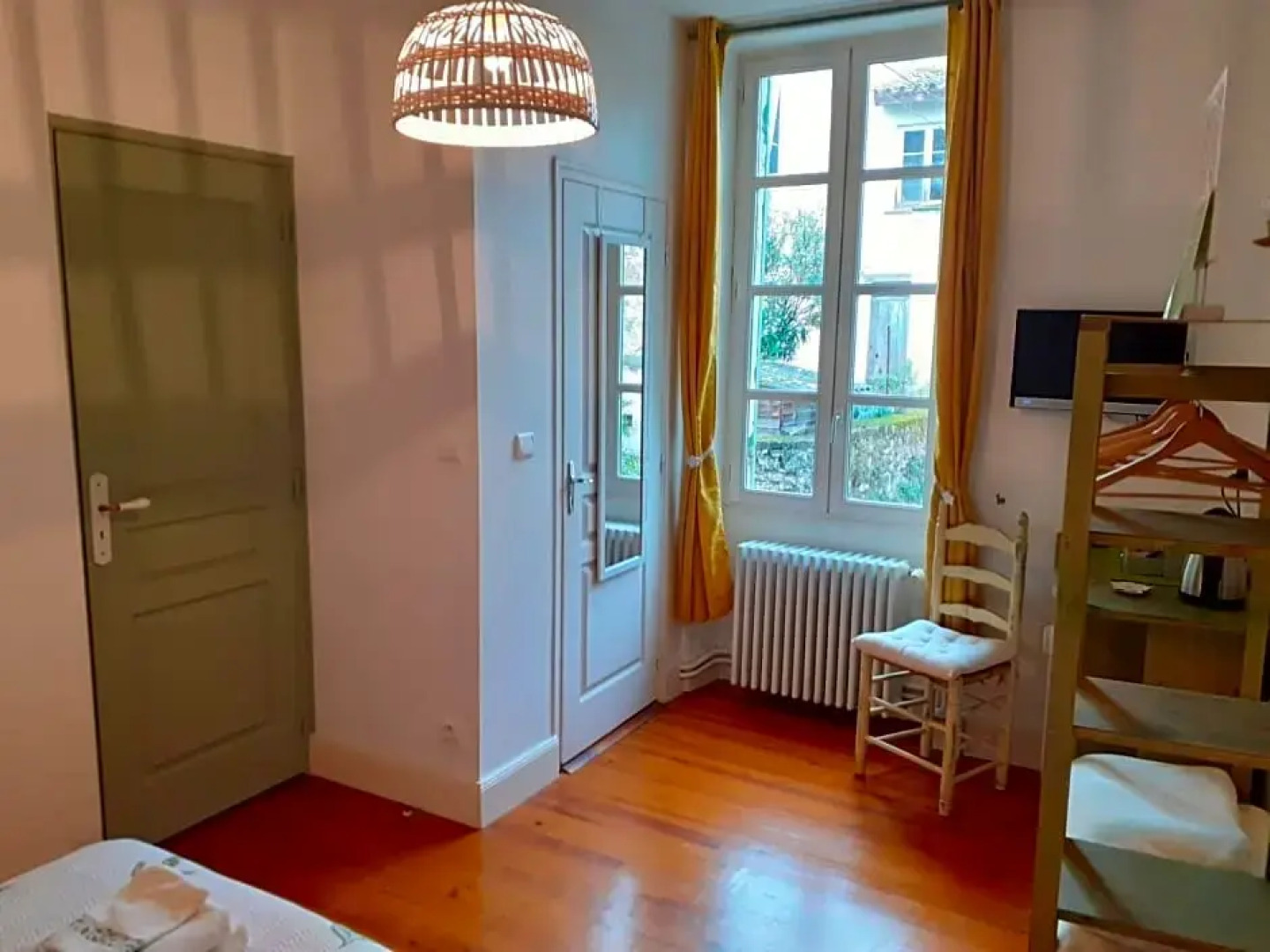 Chambre dhotes La Tour de Brazalem