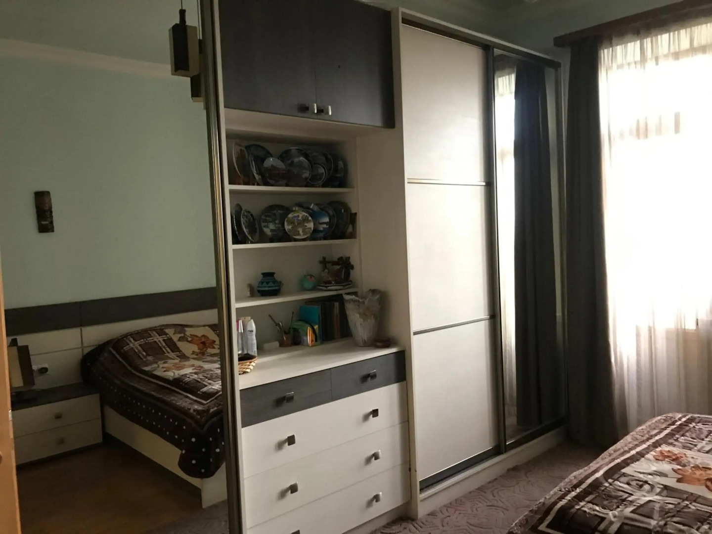 Евродвушка в Glendale Hills с видом на Арарат