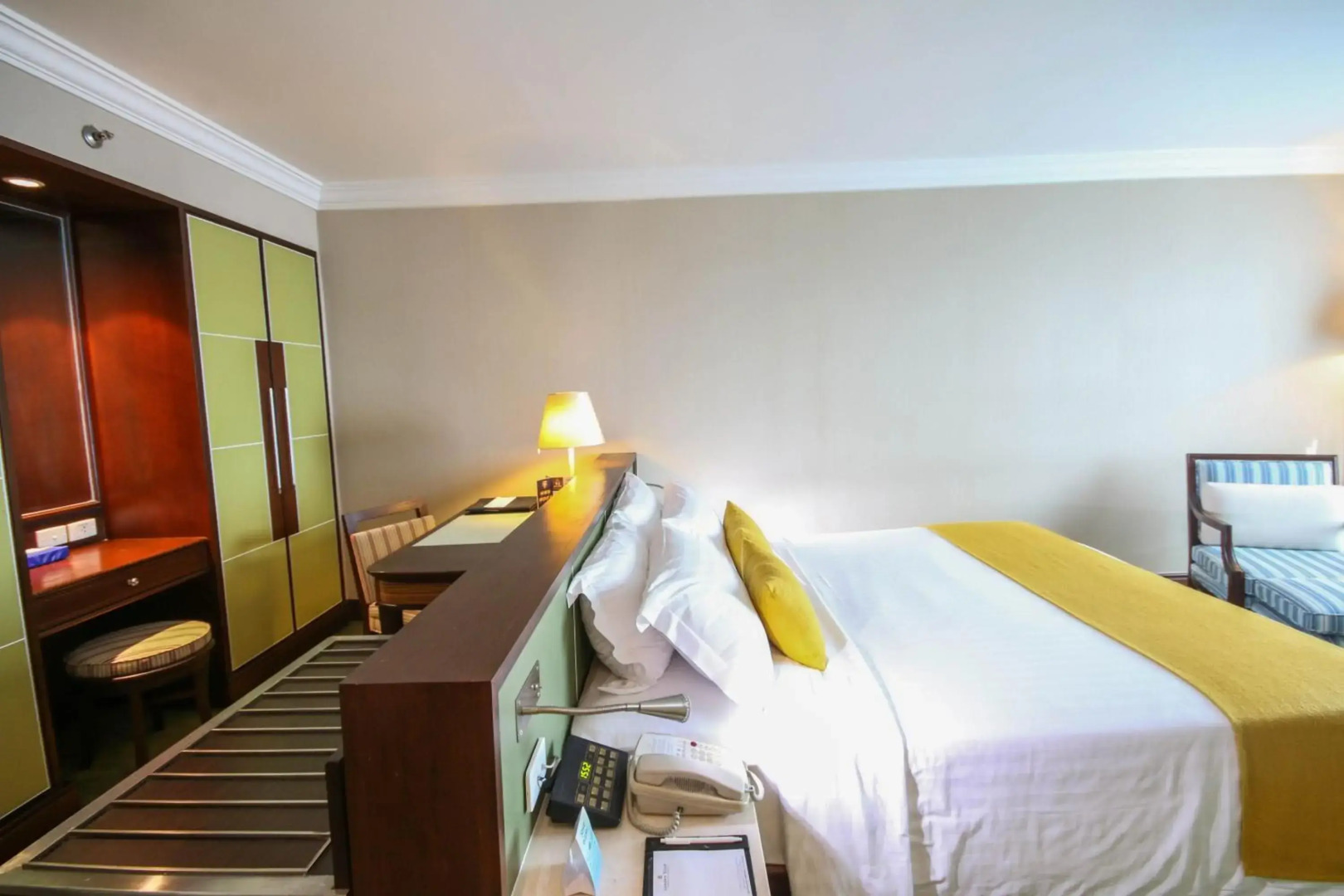 Golden Tulip Sovereign Hotel Bangkok