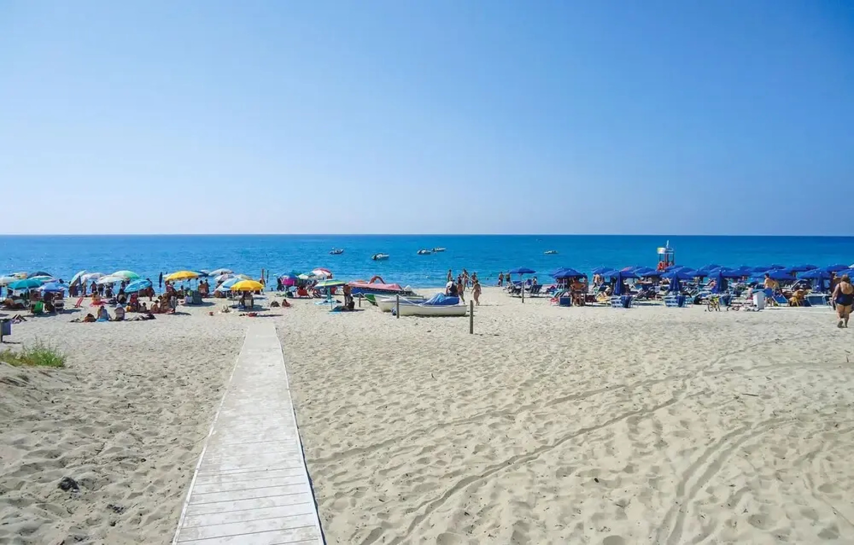 Amazing Apartment in Botricello With Wifi and 2 Bedrooms