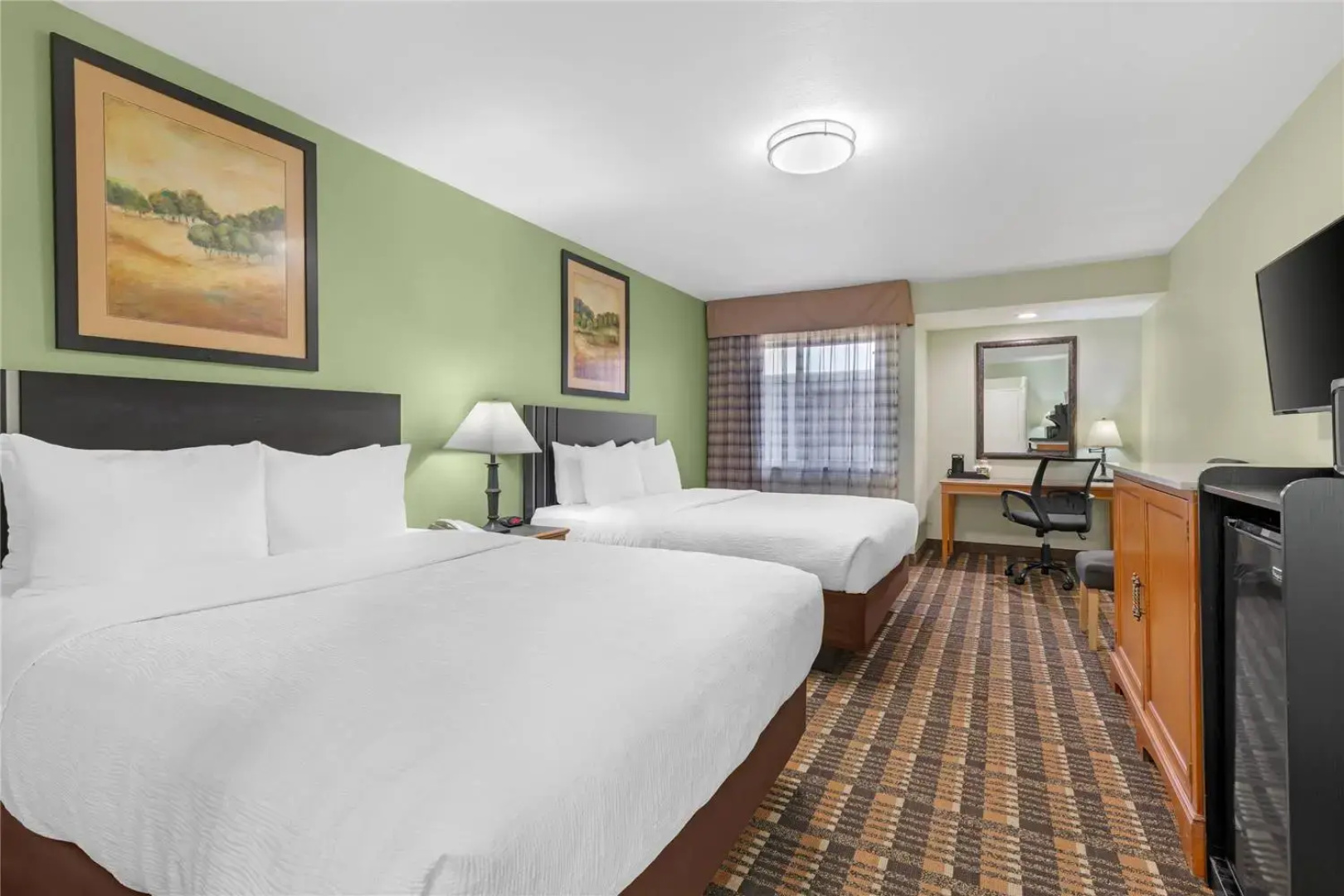 Quality Inn & Suites Plano East - Richardson