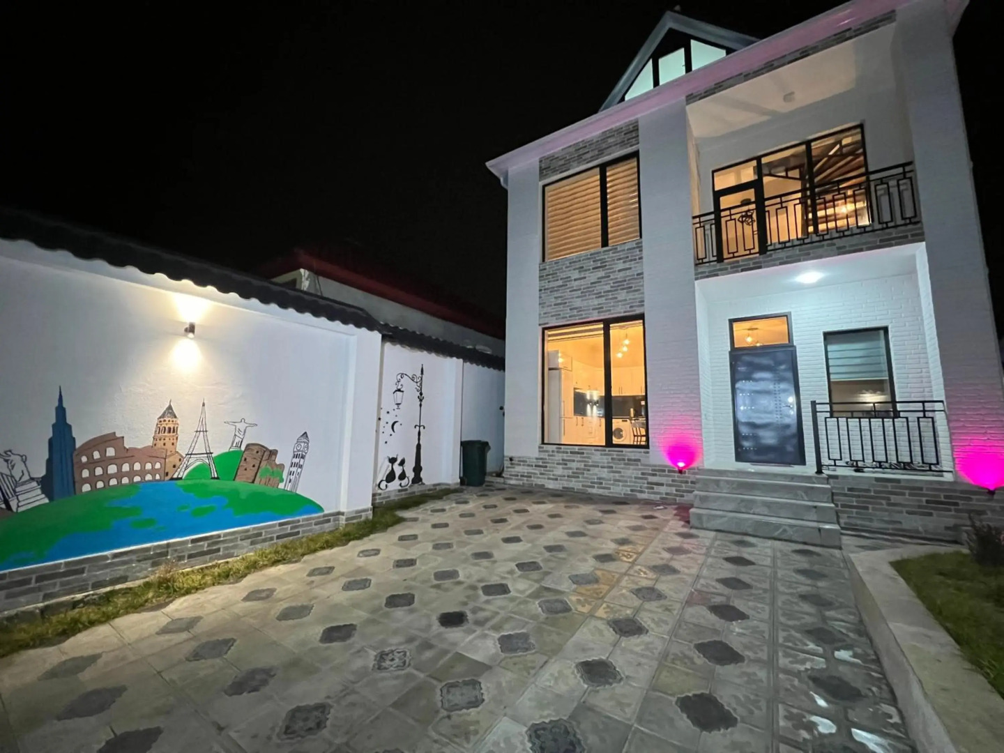 Qafqaz Suite Bluesky