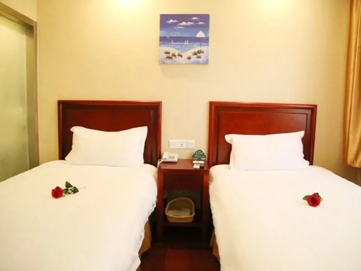 Greentree Inn Rizhao Lighthouse Scenic Zone Shell Hotel