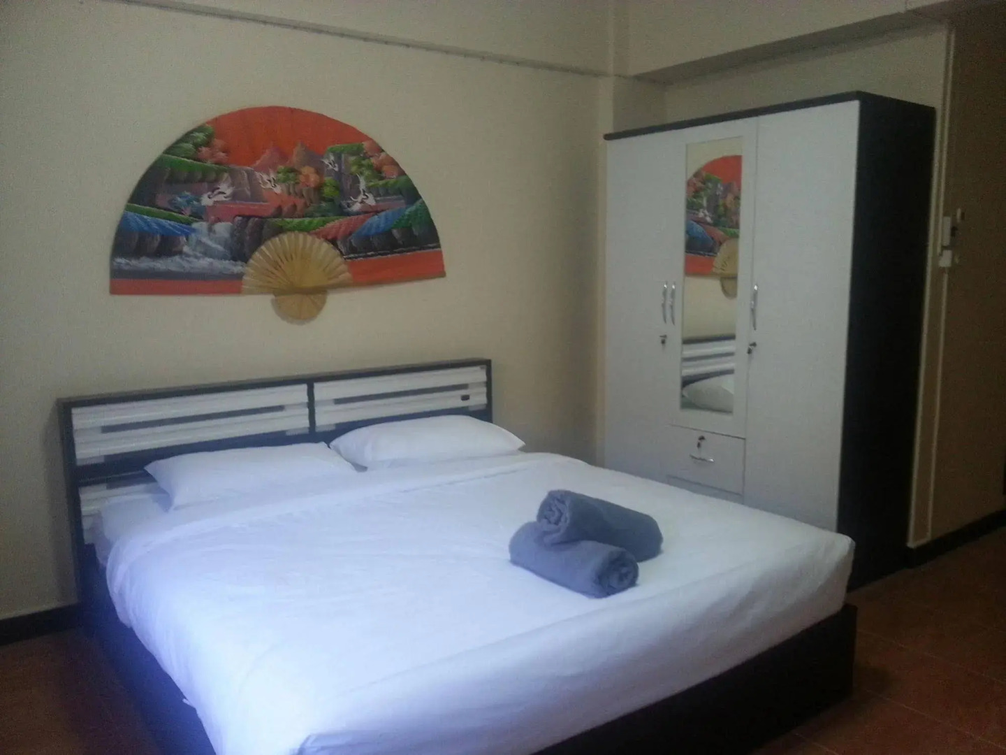 OYO 963 Sunshine Guesthouse