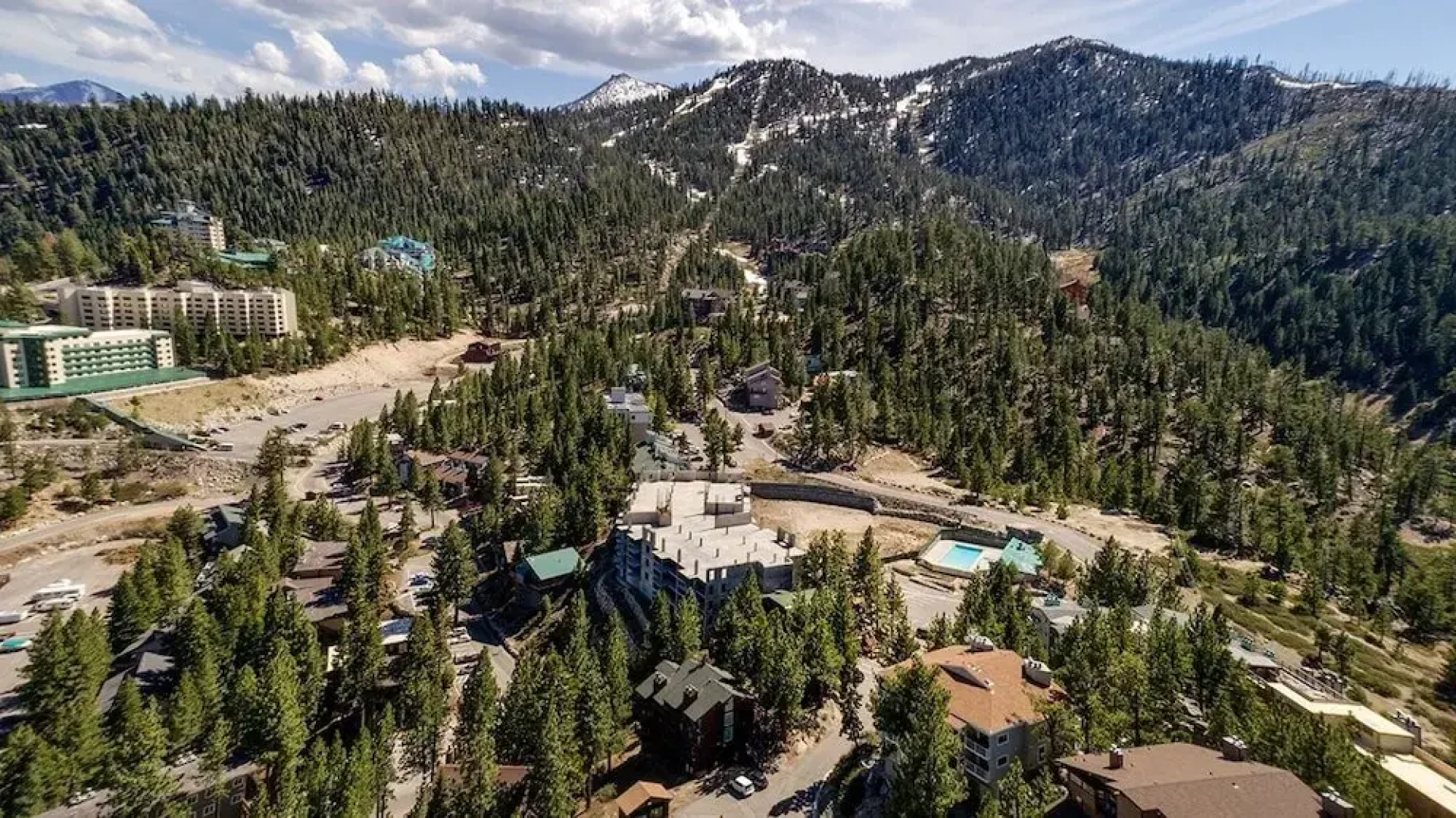 Snowflake Chalet 2 Bedroom Condo